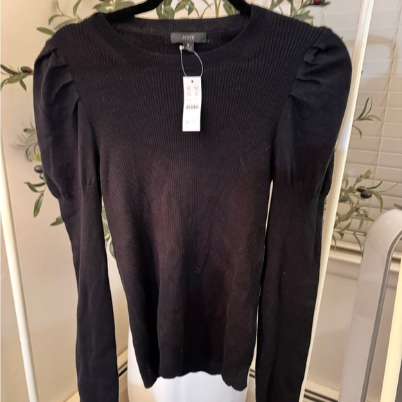 Elegant Black Puff Sleeve Sweater - Picture 2 of 8